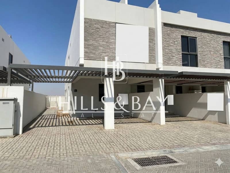 Single Row | Rented |3 Bedroom + Maid | Single Row | Rented |3 Bedroom + Maid |