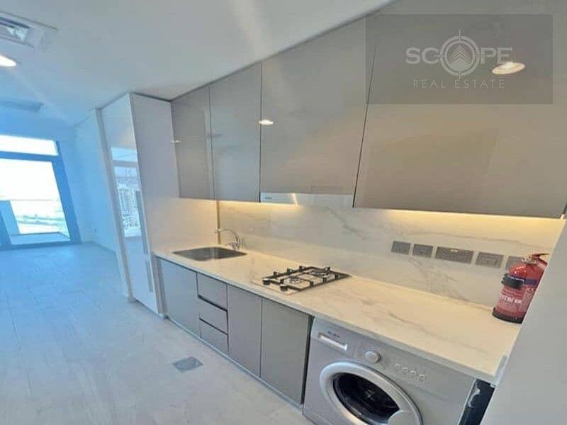 11 KITCHEN. jpg