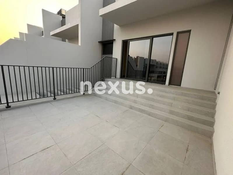 Near Amenities | Landscaped | B2B | Study Room - Image 11