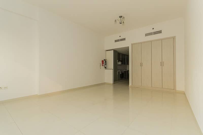 Spacious Studio Apartment | Tecom Barsha Heights Spacious Studio Apartment | Tecom Barsha Heights