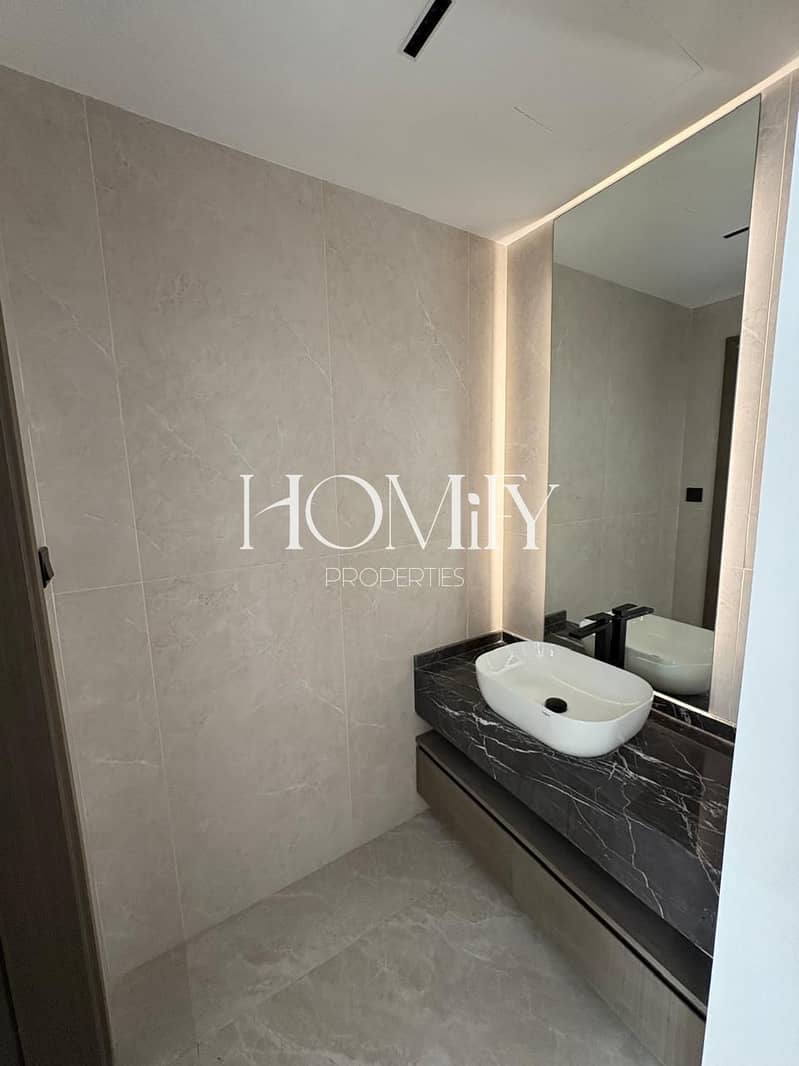 Modern 4BR Villa | Prime Location | Near School - Image 8