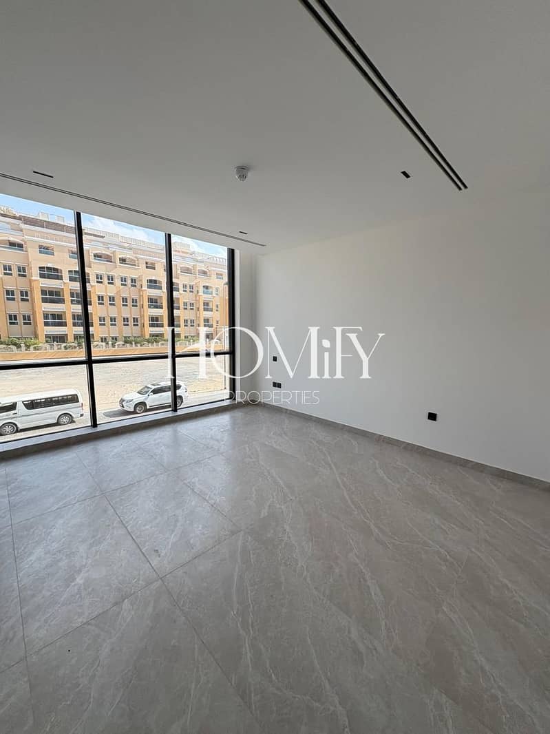 Modern 4BR Villa | Prime Location | Near School - Image 10