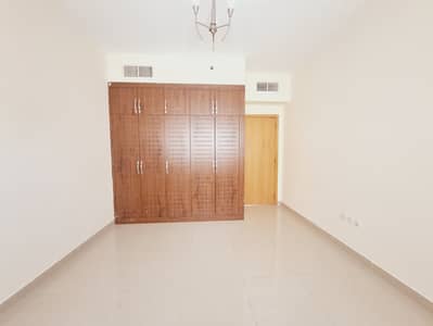 2 Bedroom Apartment for Rent in Bu Daniq, Sharjah - 20250412_165735. jpg 2 Bedroom Apartment for Rent in Bu Daniq, Sharjah - 20250412_165735. jpg