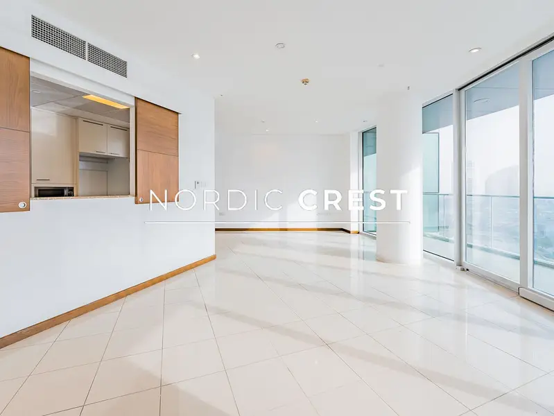Waterfront View Residence | Spacious 3BR+M