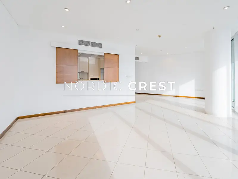 Waterfront View Residence | Spacious 3BR+M