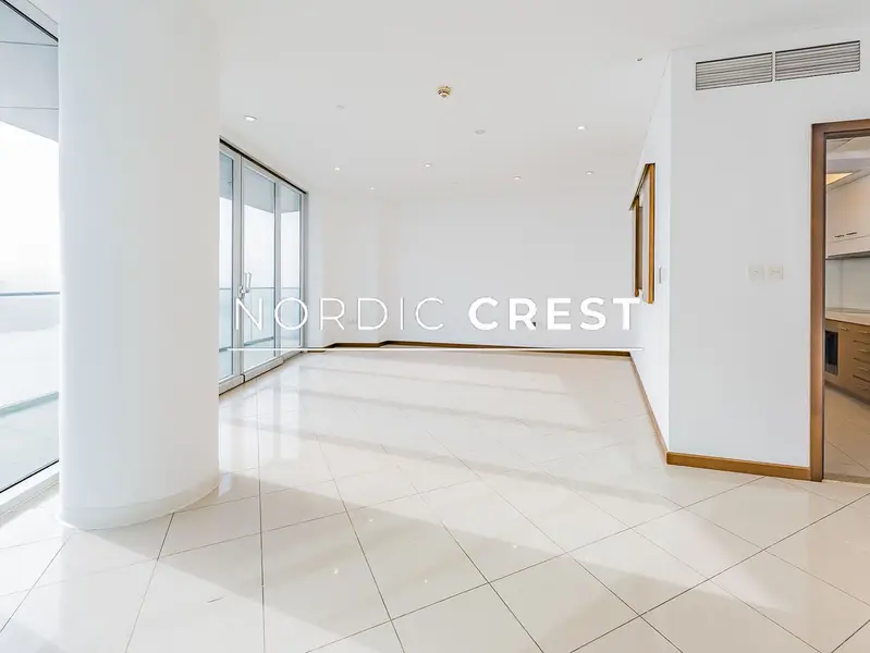 Waterfront View Residence | Spacious 3BR+M