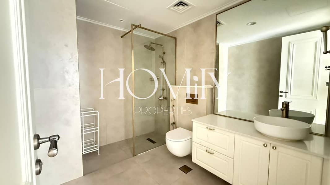 Spacious Layout | Ready to Move | Park View - Image 12