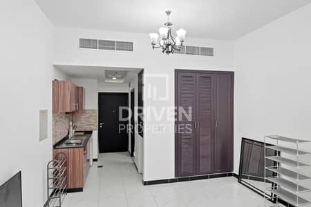 Studio à à vendre à Jumeirah Village Circle (JVC), Dubai - Appartement à Jumeirah Village Circle (JVC)，JVC District 13，Kensington Manor, 560000 AED - 15148394