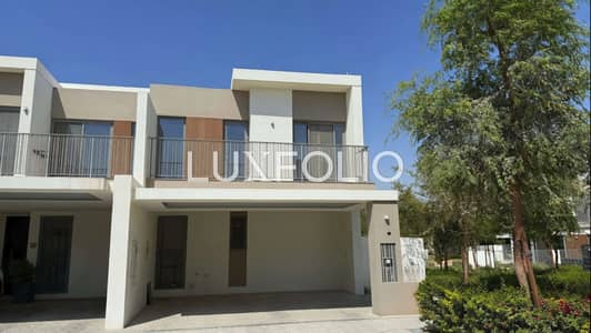4 Bedroom Townhouse for Rent in Tilal Al Ghaf, Dubai - On The Pool | Internal Single Row | True Corner Unit 4 Bedroom Townhouse for Rent in Tilal Al Ghaf, Dubai - On The Pool | Internal Single Row | True Corner Unit