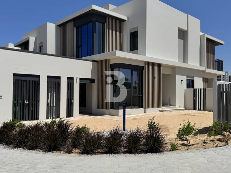 VASTU Townhouse | Big Plot | Corner VASTU Townhouse | Big Plot | Corner