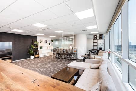 Office for Rent in Dubai Media City, Dubai - Huge floor for rent | Marina & Palm View Office for Rent in Dubai Media City, Dubai - Huge floor for rent | Marina & Palm View