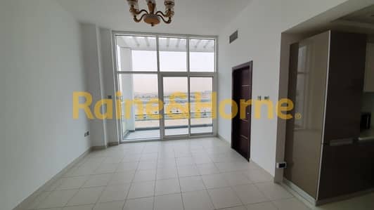 Best in Class | Spacious | Studio | White goods Best in Class | Spacious | Studio | White goods