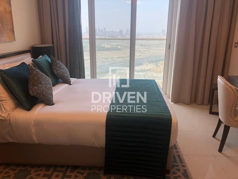 Affordable-priced Unit with Lovely Views Affordable-priced Unit with Lovely Views