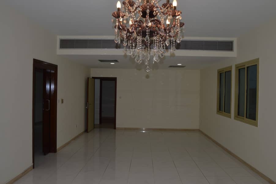 Specious 3Bed Room Apt with Balcony AC Free Plus 1month At Sheikh zaiyed Rd.