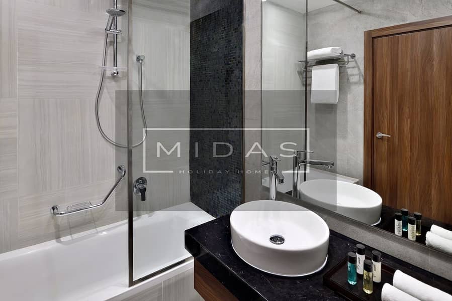 8 Two_Bedroom_Bathroom. JPG
