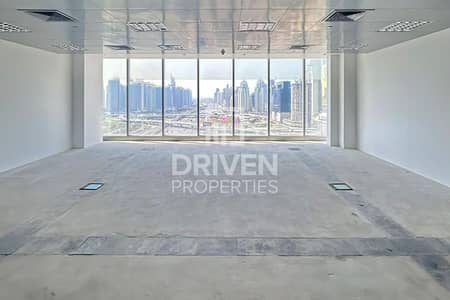 Office for Rent in Dubai Internet City, Dubai - Open Space Prime Unit | SZR View | Close to Metro
