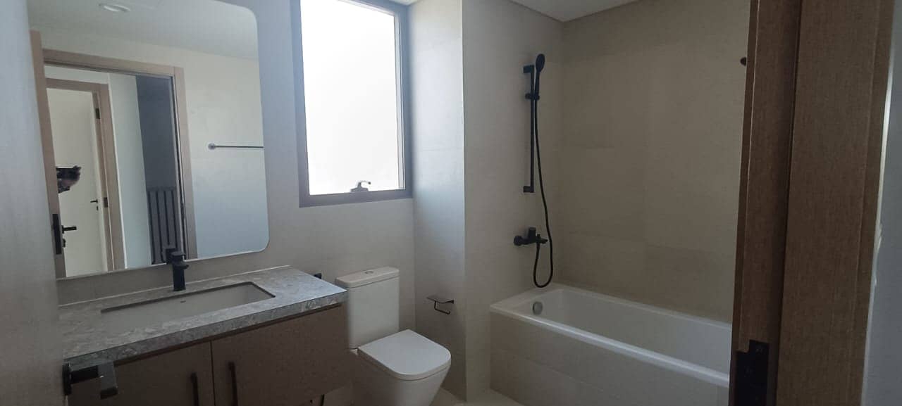 Amazing Unfurnished, Best Quality, Perfect! - Image 13