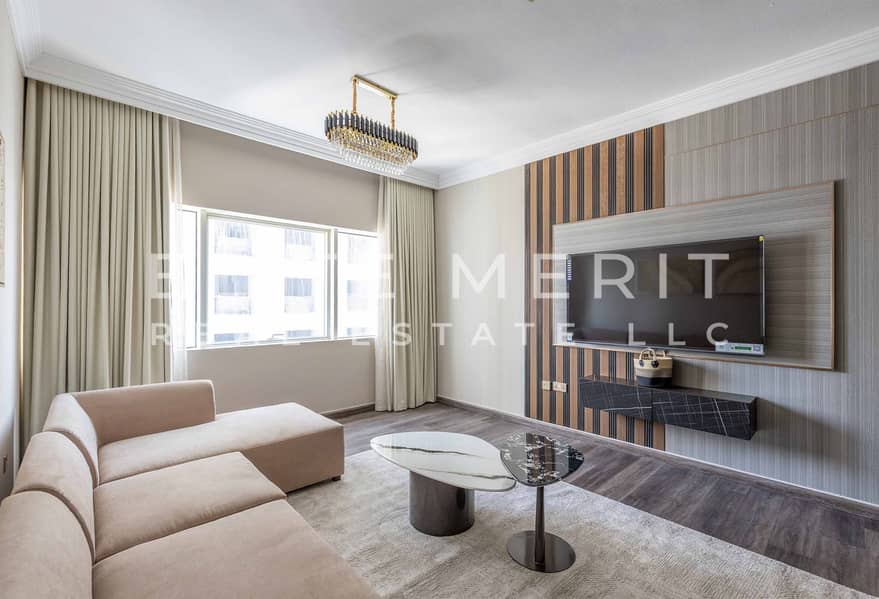 Fully Furnished + Upgraded | High Floor | Ready to Move-In