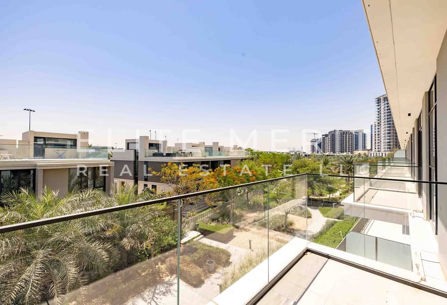 Community View | Unfurnished | Ready to Move-In