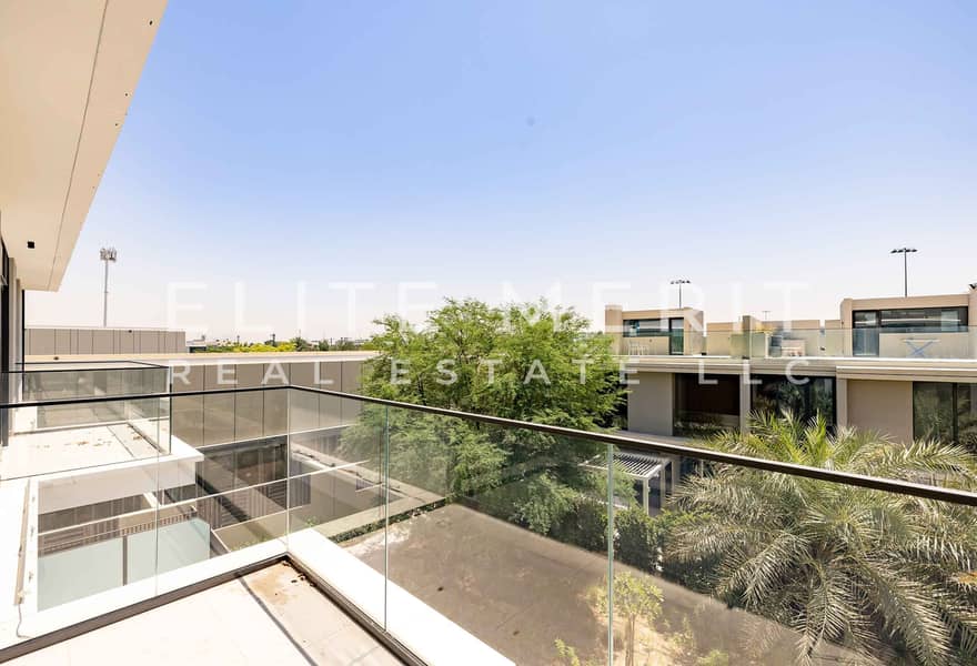 Community View | Unfurnished | Ready to Move-In
