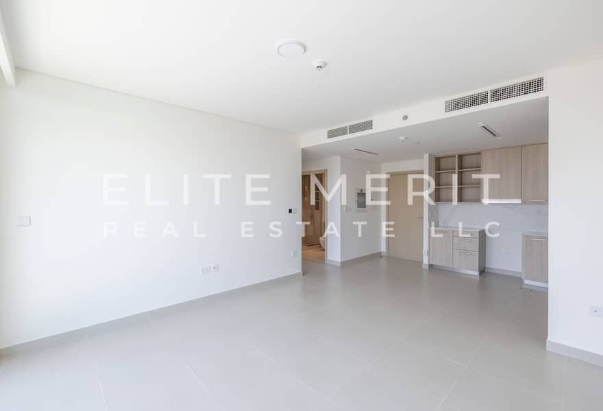 Community View | Unfurnished | Ready to Move-In