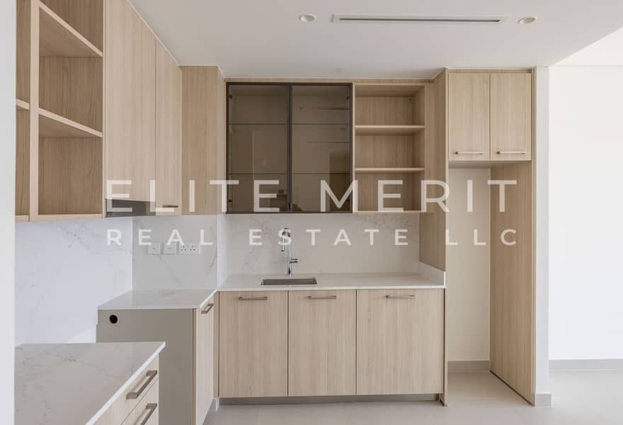 Community View | Unfurnished | Ready to Move-In - Image 7