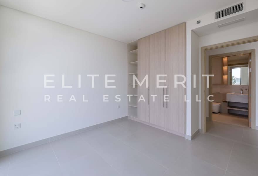 Community View | Unfurnished | Ready to Move-In - Image 12