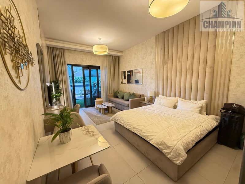 Executive Designer Studio - Modern Upgraded - Ready To Move - With Bills Without Bills Available - Rare Layout With Extra Large Balcony