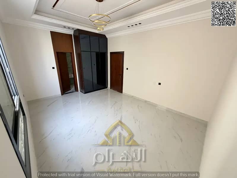 10 836927052-1066x800. webp
