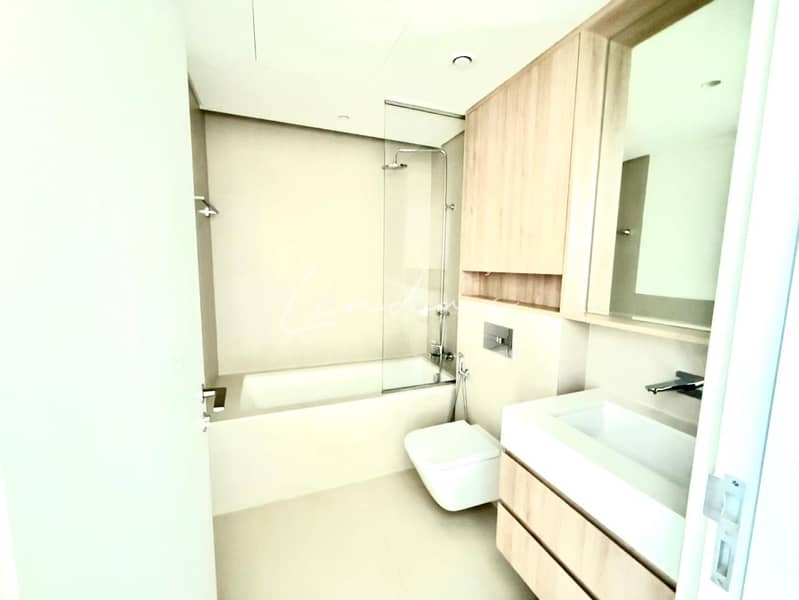 11 images image img