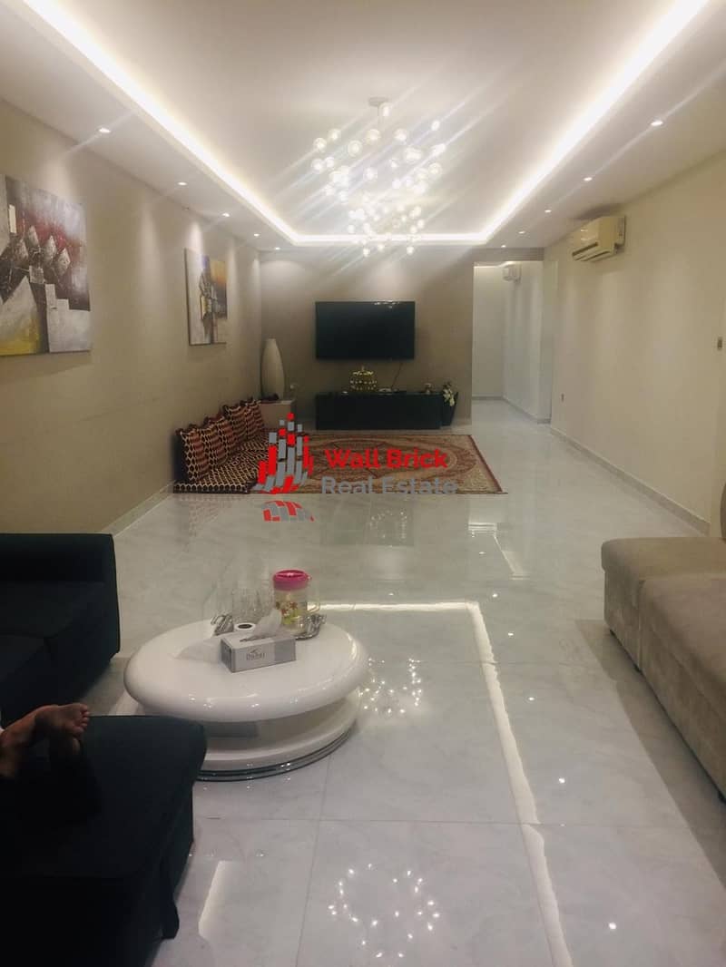 Staff Accommodation with Spacious and Immaculately Home Staff Accommodation with Spacious and Immaculately Home