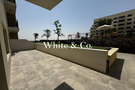 2 Bedroom Apartment for Sale in Dubai South, Dubai - Pool Terrace | Vacant July | Furnished