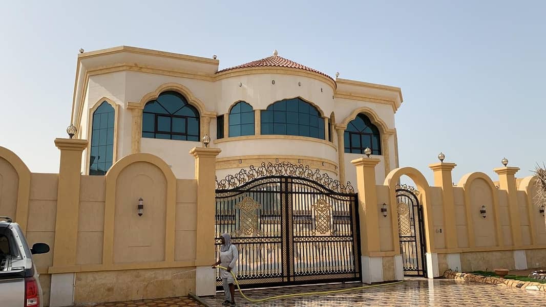For sale, unique villa for the owners of sophistication and zouk Ralfaih South Dhait-Ras al-Khaimah