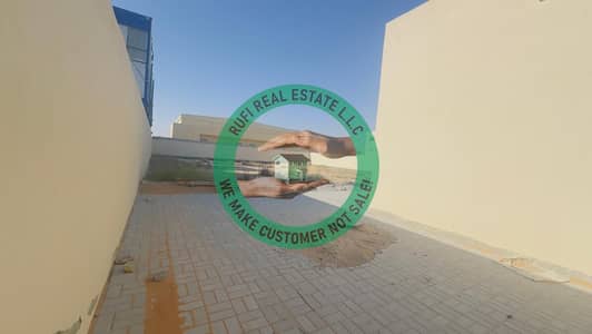 Industrial Land for Rent in Emirates Modern Industrial Area, Umm Al Quwain - WhatsApp Image 2025-05-21 at 12.51. 01_a1009dca. jpg Industrial Land for Rent in Emirates Modern Industrial Area, Umm Al Quwain - WhatsApp Image 2025-05-21 at 12.51. 01_a1009dca. jpg