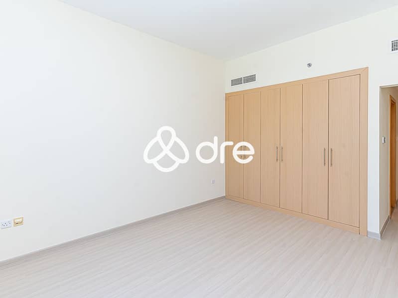 13 DRE01805. JPG