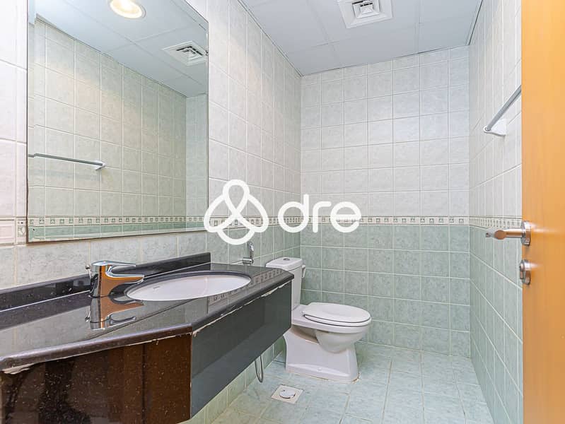 16 DRE01798. JPG