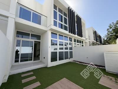 3 Bedroom Townhouse for Rent in DAMAC Hills 2 (Akoya by DAMAC), Dubai - 852763c3-4c1b-4704-9069-4850cbfaea48. jpg