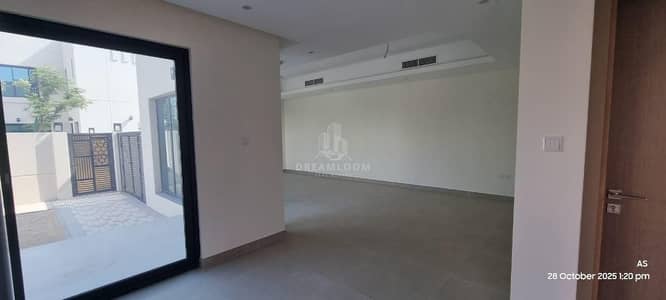 3 Bedroom Townhouse for Sale in Umm Fanain, Sharjah - 1. jpeg