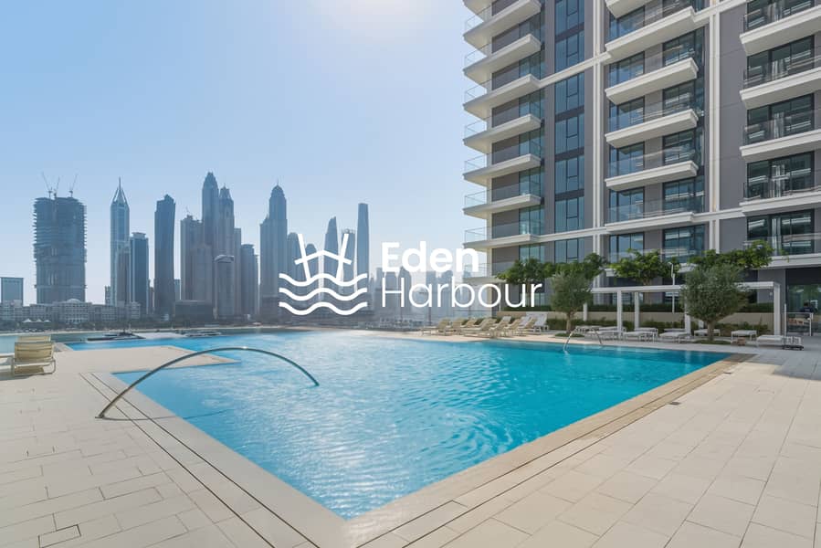 12 POOL SIDE. jpg