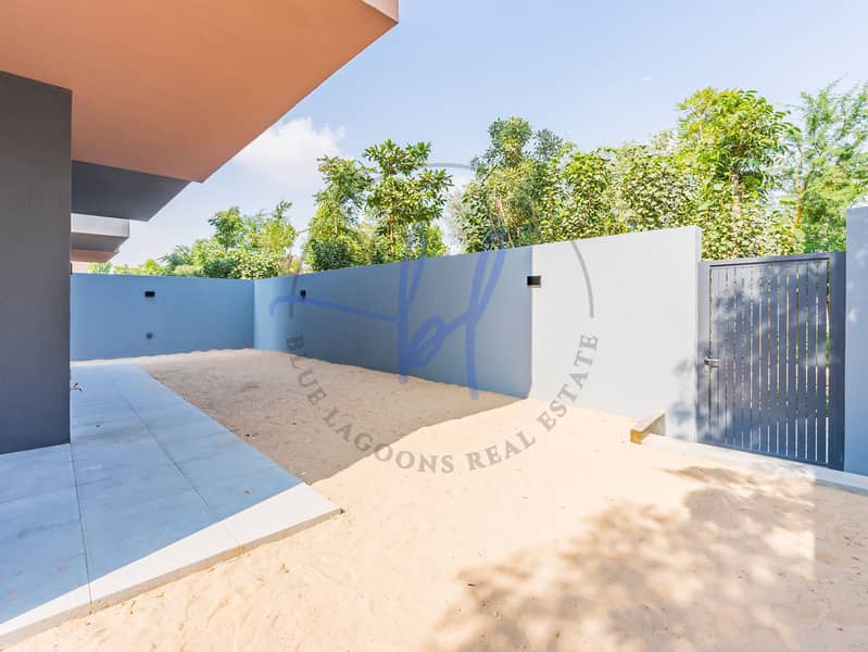 21 JGC01811-HDR. jpg