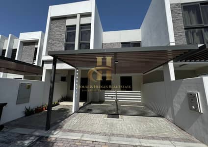 4 Camere Townhouse in Vendita a DAMAC Hills 2 (Akoya by DAMAC), Dubai - WhatsApp Image 2026-05-12 at 1.03. 41 PM (2). jpeg