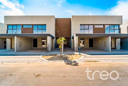 3 Bedroom Townhouse for Rent in Dubailand, Dubai - 9d60b3f6-dc8b-427b-b0b9-95f74eb0fd96. jpg