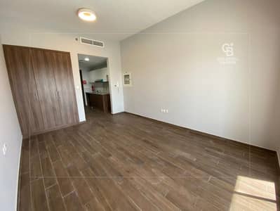 Studio for Rent in Dubai South, Dubai - SPACIOUS STUDIO | VACANT | FAMILY BUILDING