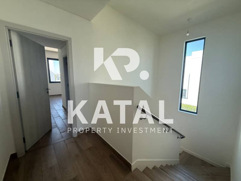 10 Villa for rent in Yas Island 2. jpeg