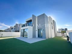 4+Maid | Standalone | Golf View | Vacant May End