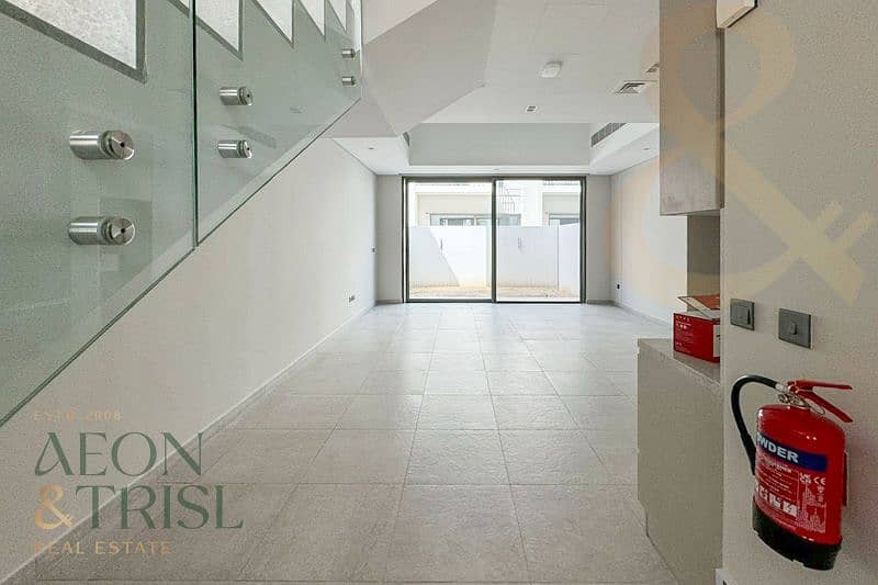 Best Deal | MAG Eye Townhouse | Unfurnished - Image 6