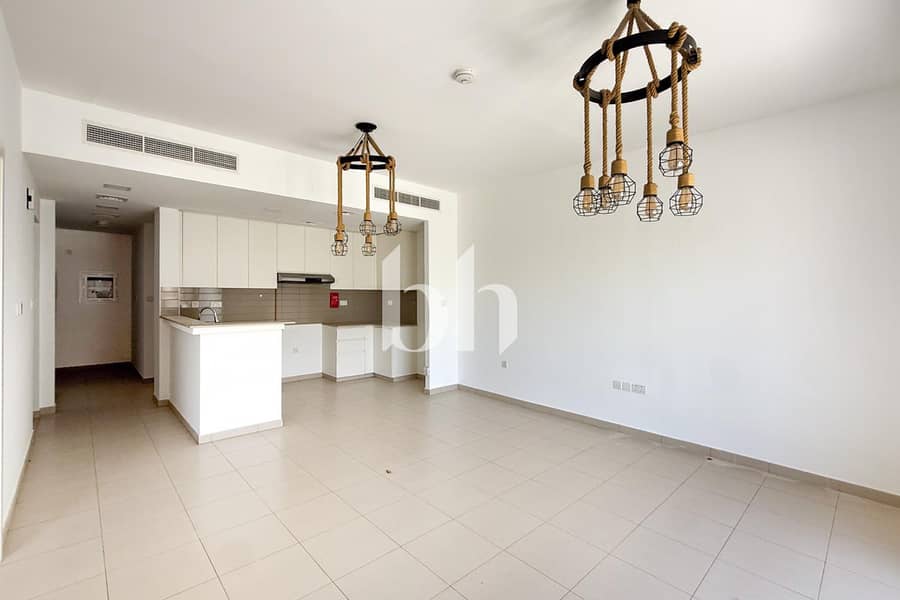 3 images image img