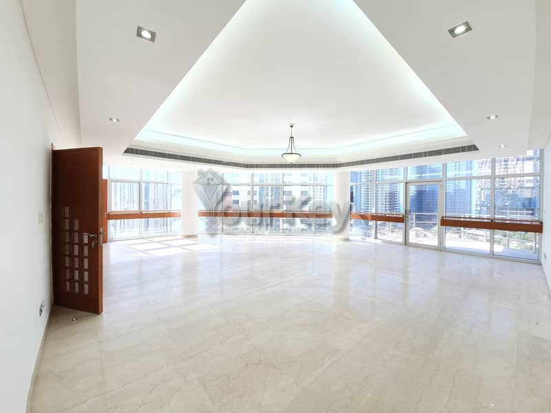 Sophisticated Duplex 4BR City & Sea Views Sophisticated Duplex 4BR City & Sea Views