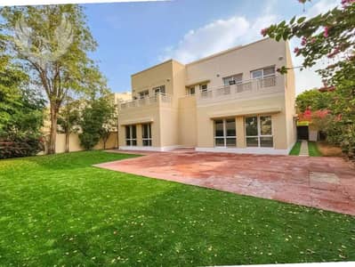 5 Camere Villa in Affitto a The Meadows, Dubai - Villa a The Meadows,The Meadows 4, 5 camere da letto, 369999 AED - 15162552 5 Camere Villa in Affitto a The Meadows, Dubai - Villa a The Meadows,The Meadows 4, 5 camere da letto, 369999 AED - 15162552