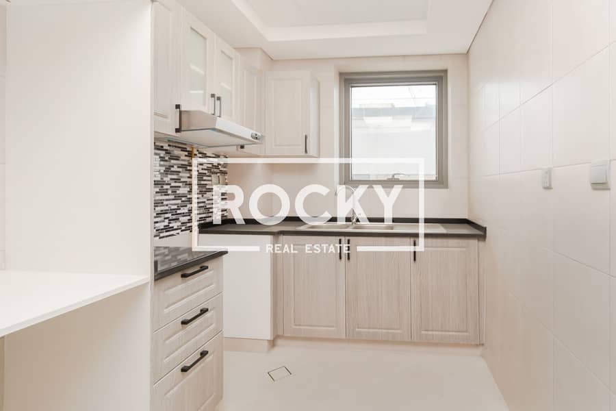 5 Rocky Real Estate - Satwa - Al Fahad 7 - Apartments (5 of 17). jpg